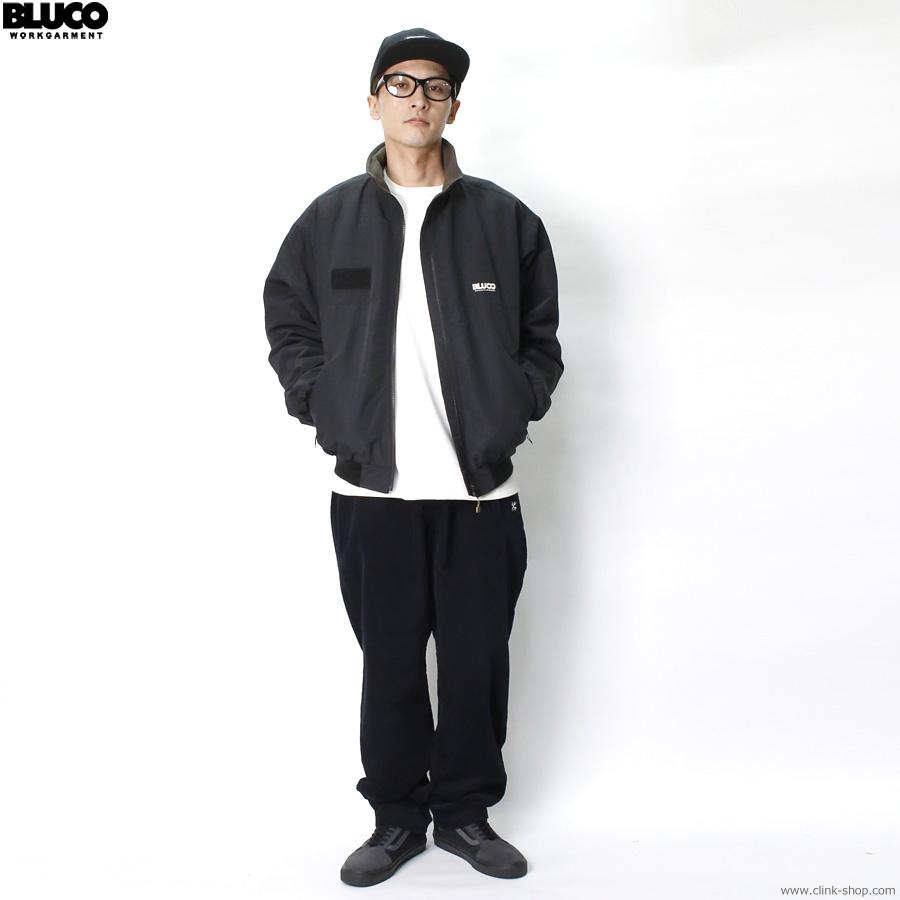 BLUCOのシェルジャケット