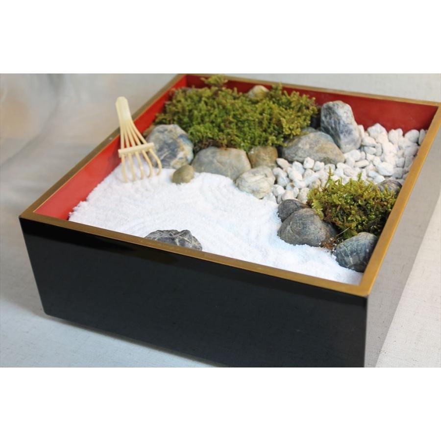 アンティークな漆塗りの重箱に枯山水のミニチュアガーデン 箱庭 Kho Jb003 Clips喫茶去 通販 Yahoo ショッピング
