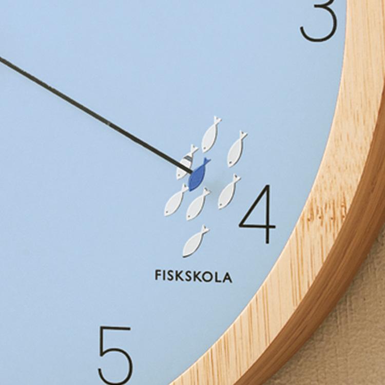 壁掛け時計 掛け時計 木製 電波時計 ステップムーブメント 子供部屋 リビング 木目 北欧 こども ナチュラル オシャレ フィスクリヴ インターフォルム CL-3027 | INTERFORM | 03