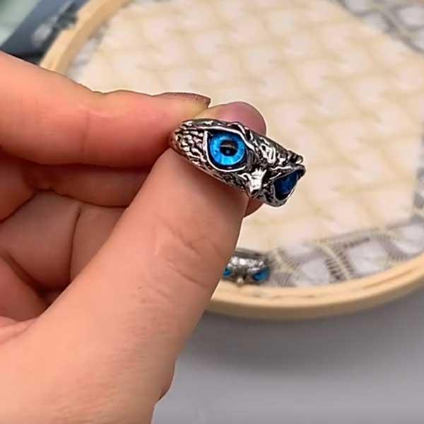 青目 フクロウ リング 梟 指輪 アクセサリー シルバー 銀色