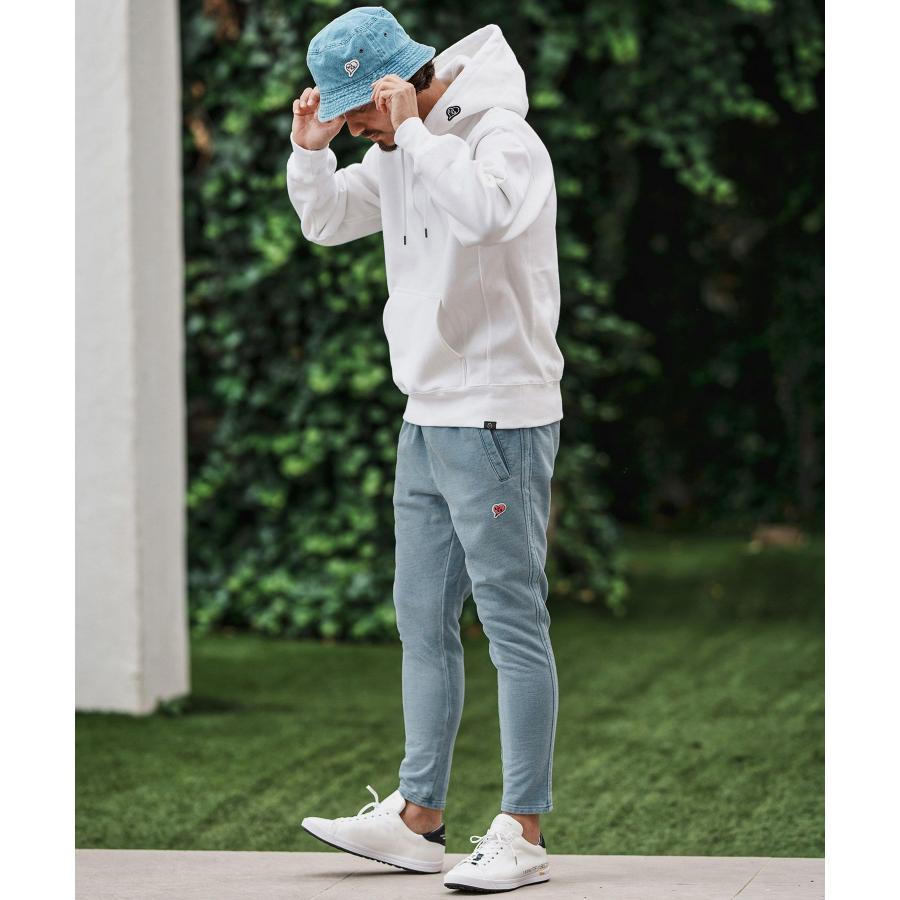 heavy weight knit denim pants with cursive embroidery ニットデニムイージーパンツの画像