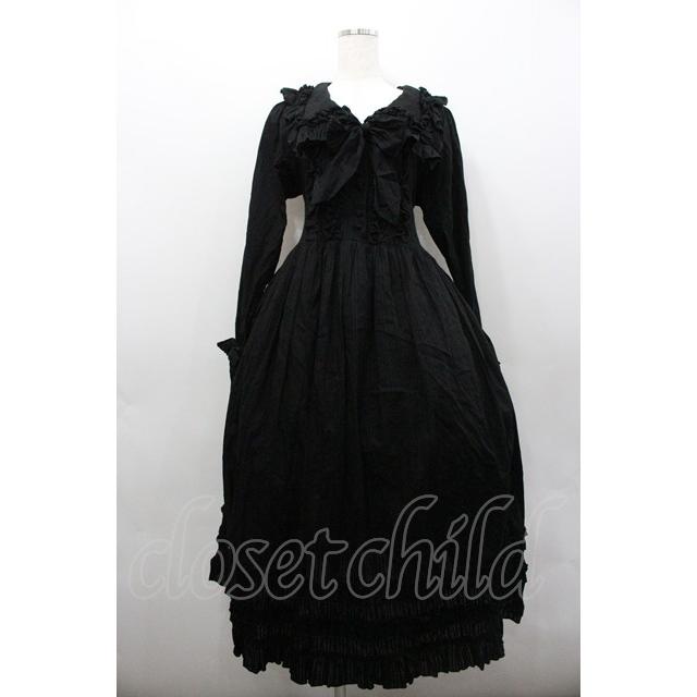 フィジカルドロップ　大衿フリルワンピース　フリーサイズ Physical Drop / 大衿フリルワンピース 黒 I-26-02-06-062-LO-OP-SA-ZI