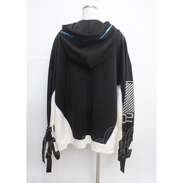 ililil / あのねコラボサイバージャージパーカー F ブラック Y-25-03