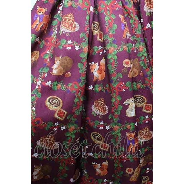 axes femme Kawaii / 森のケーキ屋さん柄ワンピース M ワイン Y-25-11