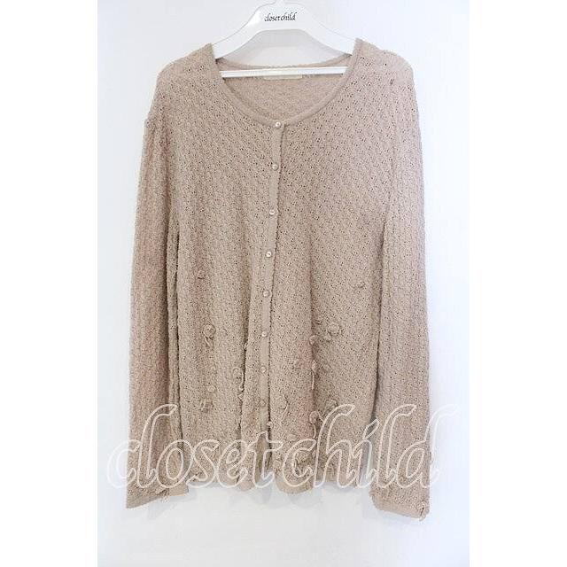 F*s様 INGEBORG ピンクカーディガン フラワーモチーフ付 セール】 【OUTLET】フラワーモチーフ付き透かし編みカーディガン