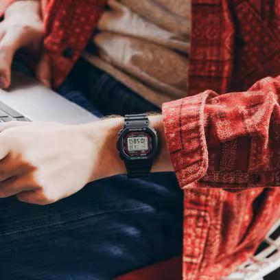 G-SHOCK DW-5000R-1AJF 復刻モデル 美品 電池OK 初代G-SHOCK 復刻モデル DIGITAL 5000 SERIES クォーツ DW-5000R-1AJF