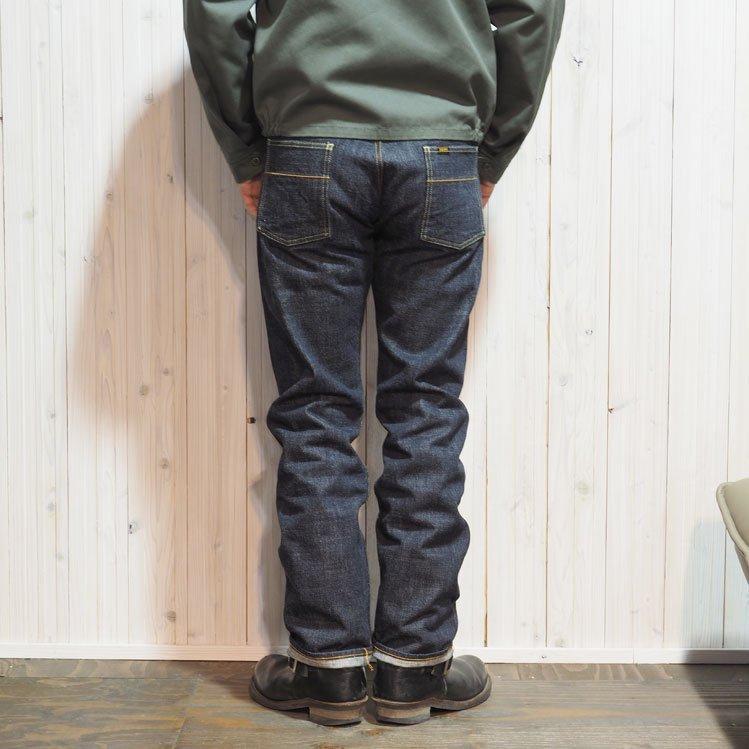 TROPHY CLOTHING（トロフィークロージング） ジーンズ・1607 Narrow