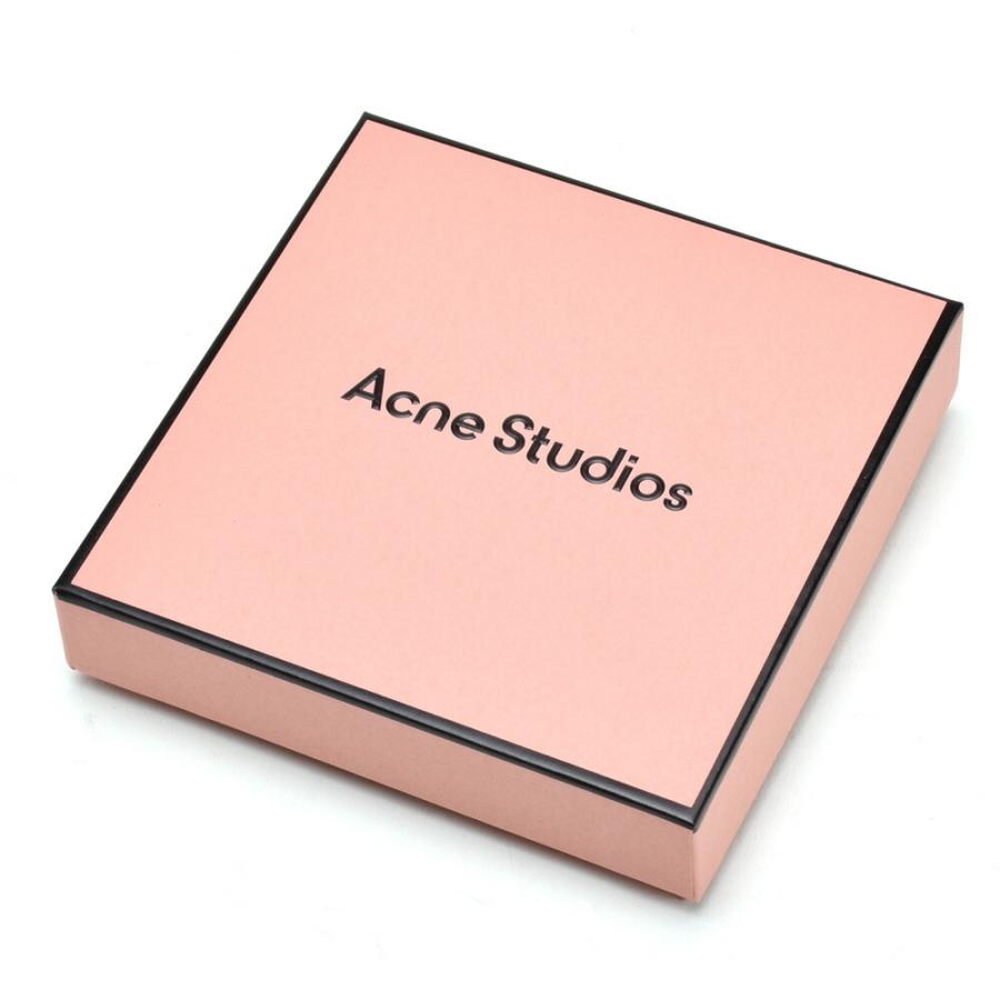 新品未使用✌️Acne Studios ラウンドファスナー二つ折り財布　型押し Acne Studios アクネストゥディオズ 二つ折り財布 ラウンド