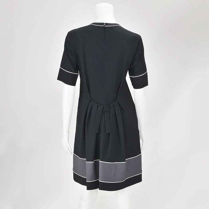 【並行輸入品】フェンディ ドレス ワンピース FD8868 N2V 95L F4A ブラック レディース FENDI BLACKの画像