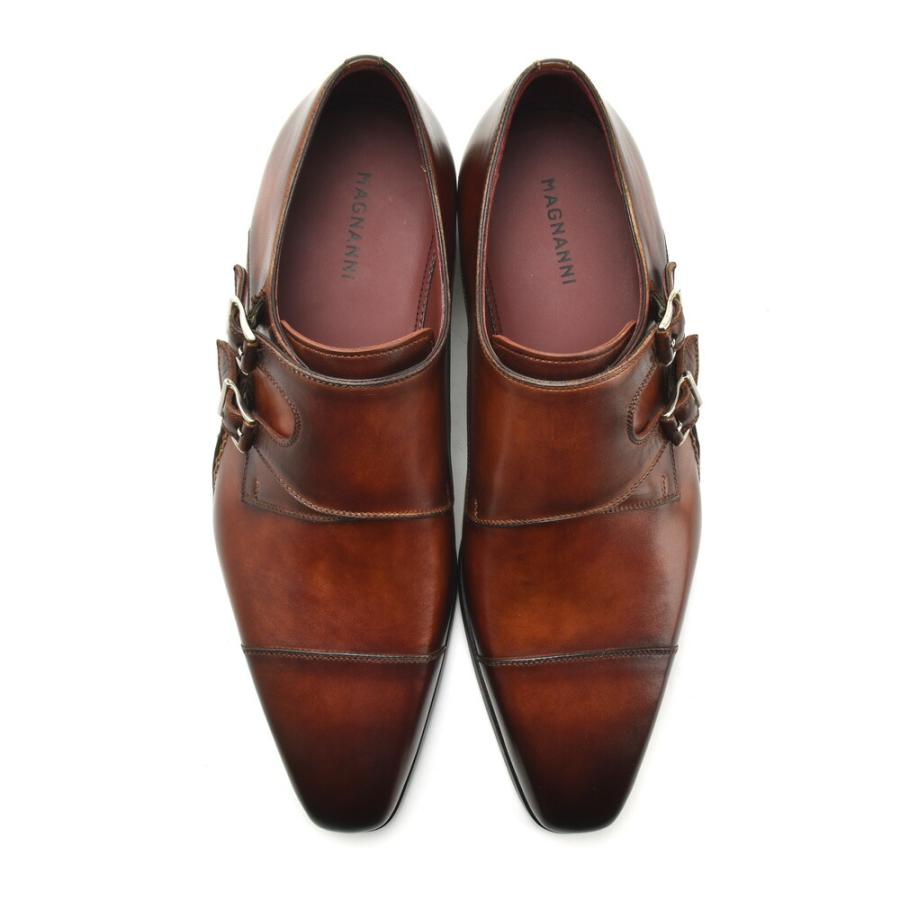 【極美品】マグナーニ　26 クォーターブローグ コニャック　ストレート　ビジネス MAGNANNI（マグナーニ） ストレートチップ ドレスシューズ ビジネス