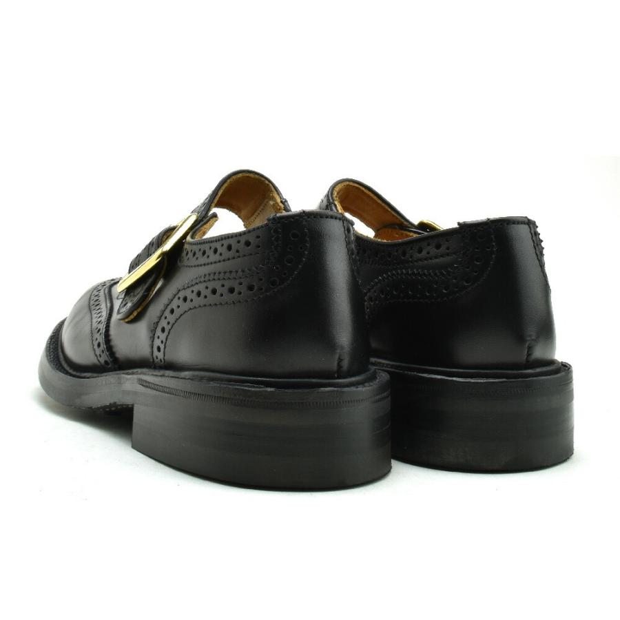 トリッカーズ　ウィングチップ　レザーシューズ　ブラック Tricker's (トリッカーズ) ウィングチップローカットカントリー