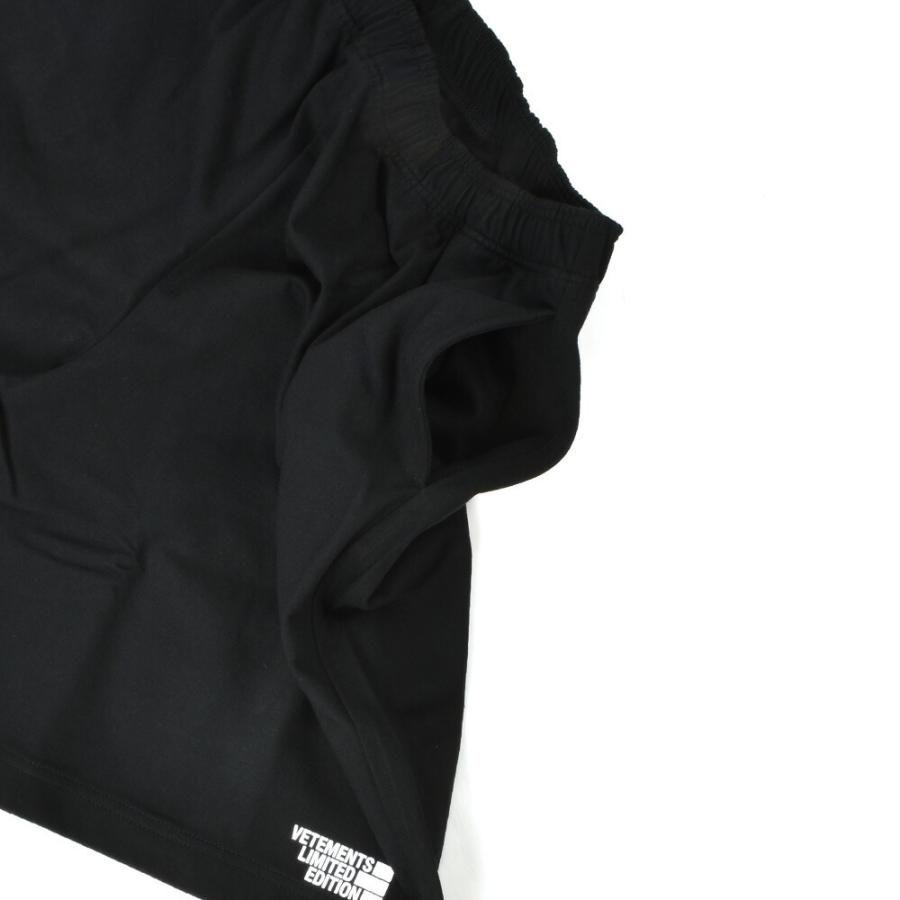 並行輸入品】ヴェトモン ハーフパンツ ショーツ 短パン ブラック