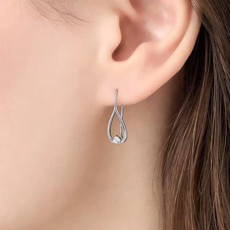 カナルヨンドシー Canal 4℃ カナル4℃ ピアス シルバー EARFLOW しずく フック キュービックジルコニア レディースの画像