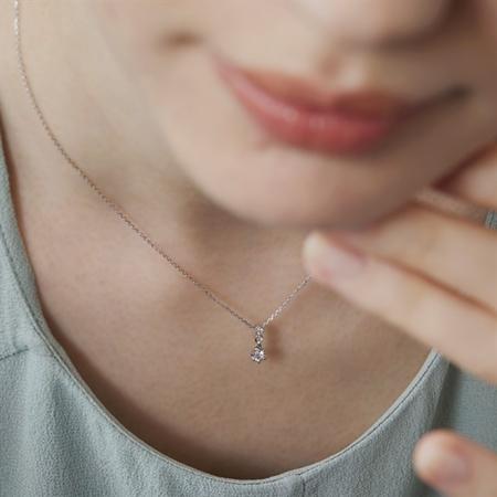 【送料無料】【ラッピング無料】ヨンドシー 4℃ プラチナ ネックレス ダイヤモンドの画像