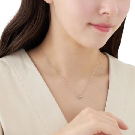 ヨンドシー 4℃ ネックレス プラチナ EAU DOUCE４℃ エレガント ミル アラベスク ダイヤモンド レディースの画像