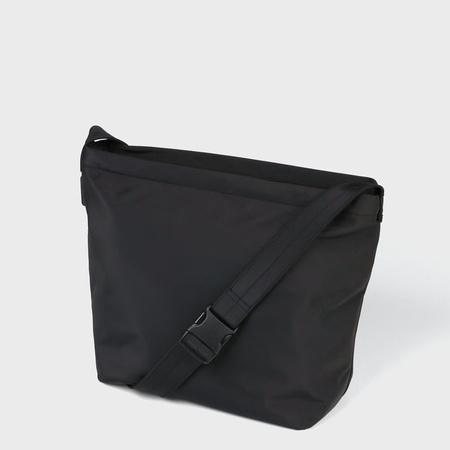 ポールスミス Paul Smith ショルダーバッグ PSライトポリエステル ブラックの画像