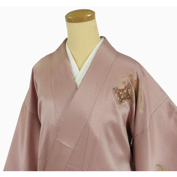 訪問着 袷のきもの 沙綾型地紋入り 金箔押し加工 相良刺繍 身丈 