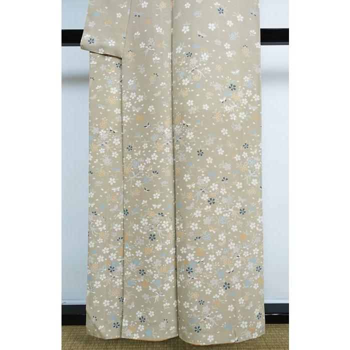 訪問着 袷のきもの 花喰い鳥 蝶々 小花花弁模様 正絹 11170 : 11170 