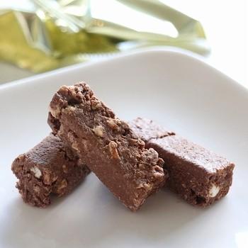 Izameshi イザメシ Okashi チョコバー 長期保存 3年保存 お菓子 非常食 保存食 備蓄食 防災 防災用品 防災グッズ 備蓄防災食 チョコバー お菓子 おやつ 16012500 Club Esta 通販 Yahoo ショッピング