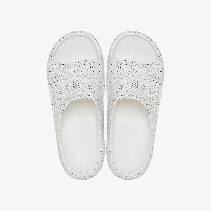 メックCLX-G243-R crocs（クロックス） サンダル メンズ 《Ux》 Mellow Recovery Speckle