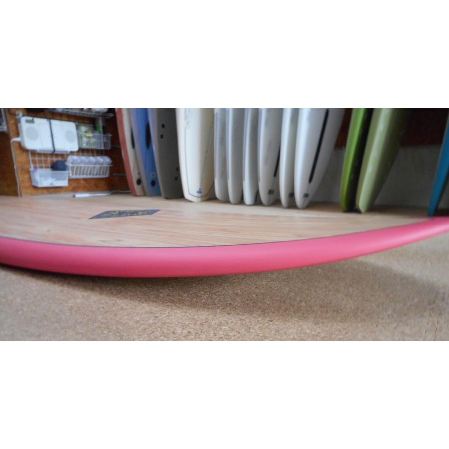 【新品訳あり】 送料無料（一部除く）★2023’　CMC SURF ORIGINAL SURFBOARDS 60 　フィン付　WOODY　新品 【VQL1265369852】(44370円)