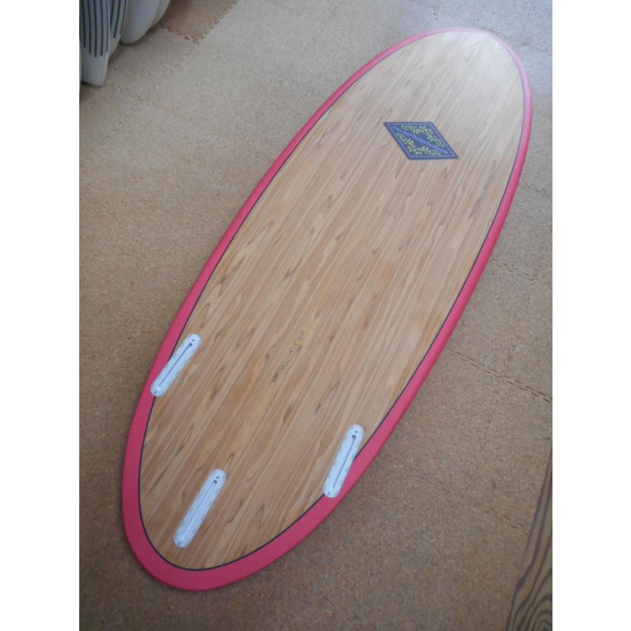 【新品訳あり】 送料無料（一部除く）★2023’　CMC SURF ORIGINAL SURFBOARDS 60 　フィン付　WOODY　新品 【VQL1265369852】(44370円)