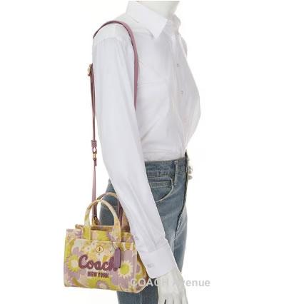COACH（コーチ） なくなり次第終了セール 花柄 COACH CBJ57 カーゴ