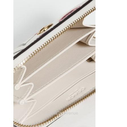 【美品】COACH コーチ チェリー柄 キーケース　ホワイト　ペブル　レザー 美品】COACH コーチ チェリー柄 キーケース ホワイト ペブル レザー