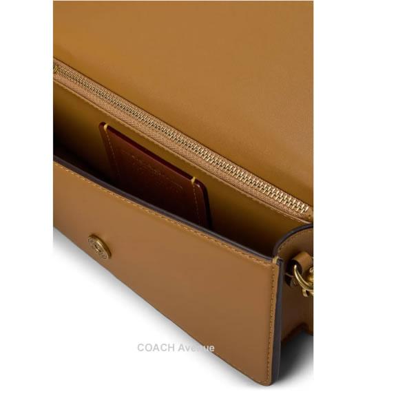 COACH（コーチ） セール お財布ポシェット COACH CW586 イーヴィー