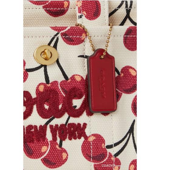 COACH さくらんぼ柄が可愛い コーチ CZ104 カーゴ トート バッグ COACH さくらんぼ柄が可愛い コーチ CZ104 カーゴ トート バッグ