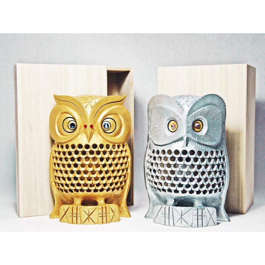 金 銀のフクロウ 金運を呼ぶ鳥 風水 15cm 二重透かし彫り お腹の中にもふくろう 一木彫 置物 桐箱入り Fdc9510wk コッキーyahoo 店 通販 Yahoo ショッピング
