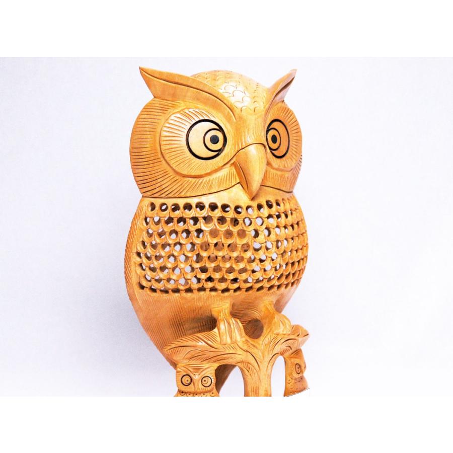 フクロウ 置物 木彫り ふくろう 縁起物 中サイズ 桐箱付き
