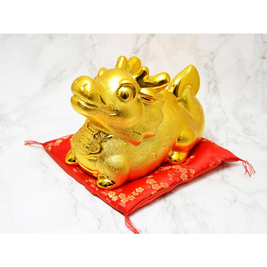 龍年の貯金箱 Amazon.co.jp: 幸運の龍の貯金箱、ライト付きの壊れないプラスチック