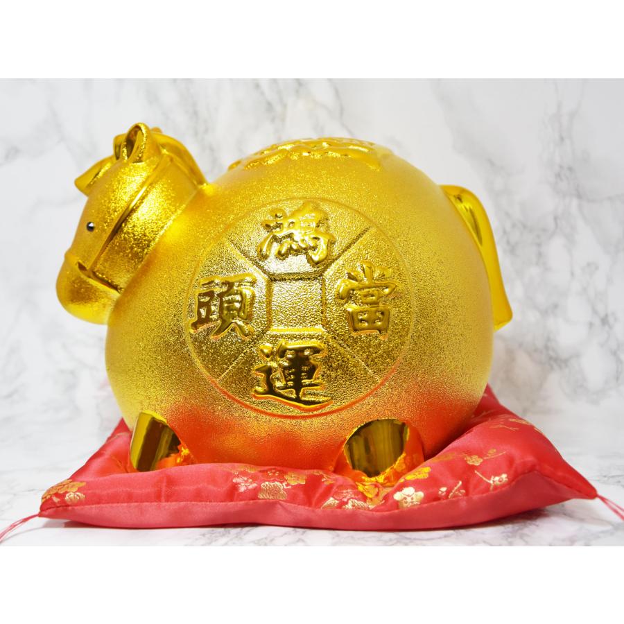 黄金の馬 2026年 干支 午年 置物置物 貯金箱 招財 金運 仕事運 赤