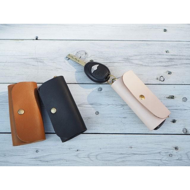 キーケース レディース メンズ 革 使うほどに味わい深まる 日本製オイルヌメ革 ブラック ちょっとしたプレゼントにお勧めです |  | 04