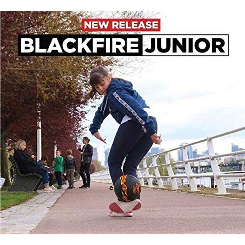 本日特価 アーバンボール Urbanball Blackfire Junior ジュニア用フリースタイル用ボール ーミニポンプ付き ボックス入り サッカーボール Baskincoffee Vicom Corp Com