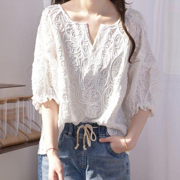 ファッション 沖縄 離島除く全国届 ブラウス レディース きれいめ 40代 春夏 上品 レース花刺繍ブラウス 白シャツ Vネックトップス 五分袖 ゆったり オシャレ 韓国風 大人 Tシャツ30代 50代 Va1vpm1kox Wamegofamilyworshipcenter Org