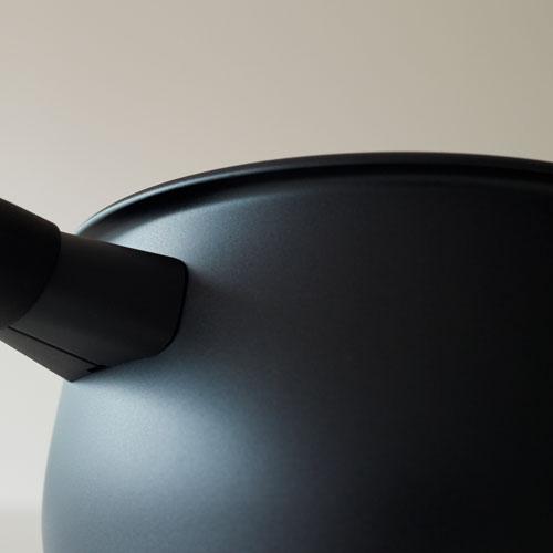 MEYER マイヤー ミッドナイト MIDNIGHT 片手鍋 16cm ih対応 pfoaフリー ih ガス 両用 焦げ付かない 焦げ付きにくい 硬質アルマイト加工 オールブラック