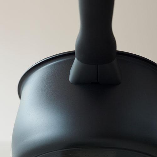 MEYER マイヤー ミッドナイト MIDNIGHT 片手鍋 16cm ih対応 pfoaフリー ih ガス 両用 焦げ付かない 焦げ付きにくい 硬質アルマイト加工 オールブラック