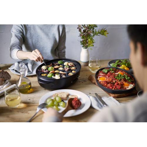 BRUNO ブルーノ オーバルホットプレート ホワイト　BOE053-WH BRUNO オーバルホットプレート(ホワイト) BOE053-WH 1個 - アスクル