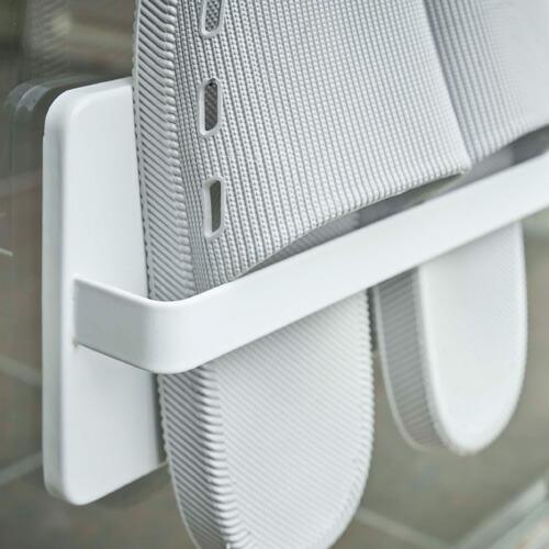 山崎実業 Tower ツーウェイベランダ スリッパラック タワー ホワイト 4963 スリッパ ラック 吸盤 ベランダ サンダル 収納 防水 おしゃれ 扉 スリム Cocoatta 通販 Yahoo ショッピング