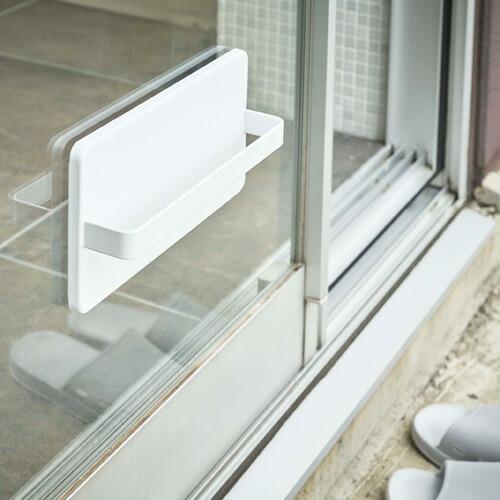 山崎実業 Tower ツーウェイベランダ スリッパラック タワー ホワイト 4963 スリッパ ラック 吸盤 ベランダ サンダル 収納 防水 おしゃれ 扉 スリム Cocoatta 通販 Yahoo ショッピング