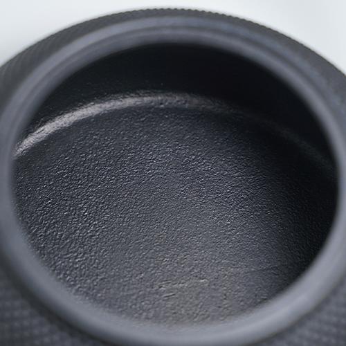 岩鋳 鉄瓶兼用急須 5型 新アラレ 黒 12822 日本製 IH対応 南部鉄器 直