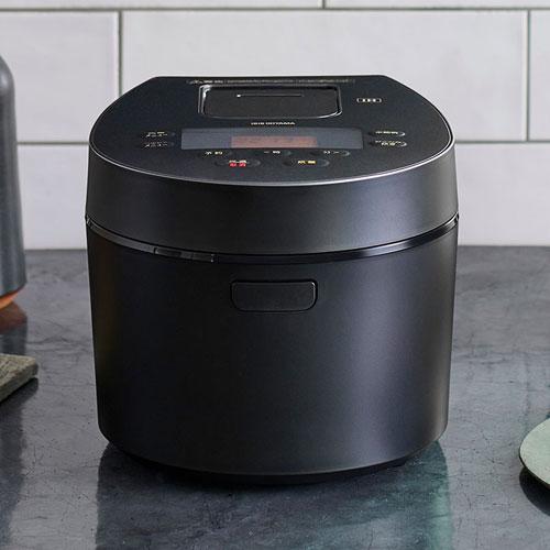 美品IRIS OHYAMA IH炊飯器 ブラック　3号炊きRC-IL30-B アイリスオーヤマ 銘柄炊き IHジャー炊飯器 3合 RC-IL30-B ブラック