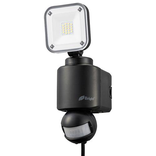 オーム電機 E-Brightコンセント式LEDセンサーライト 1灯 LS オーム電機 E-Brightコンセント式LEDセンサーライト 1灯 LS