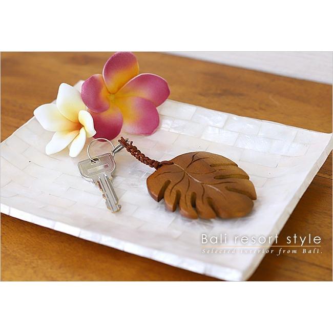 木製キーホルダー モンステラ  おしゃれ 大人 かわいい 鍵 ホテル キーホルダー  ハワイアン バリ雑貨  メール便対応可 |  | 01