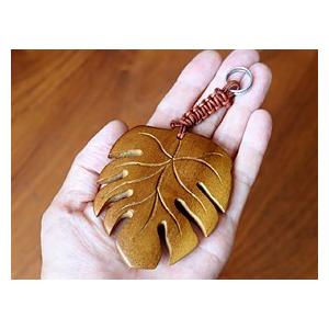 木製キーホルダー モンステラ  おしゃれ 大人 かわいい 鍵 ホテル キーホルダー  ハワイアン バリ雑貨  メール便対応可 |  | 05