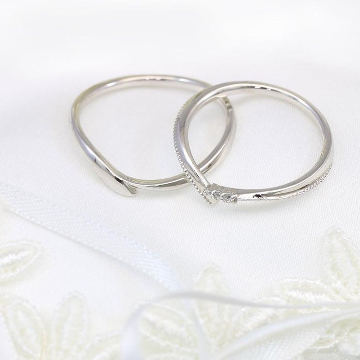結婚指輪 マリッジリング 安い プラチナ ダイヤモンド 2本セット 天然ダイヤモンド 金属アレルギー プレゼント ギフト クリスマス 卒業式 入学式の画像