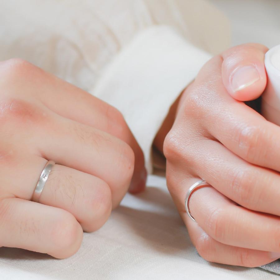 結婚指輪 プラチナ 安い マリッジリング 2本セット 金属アレルギー 日本製 プレゼント ギフト クリスマス 卒業式 入学式の画像