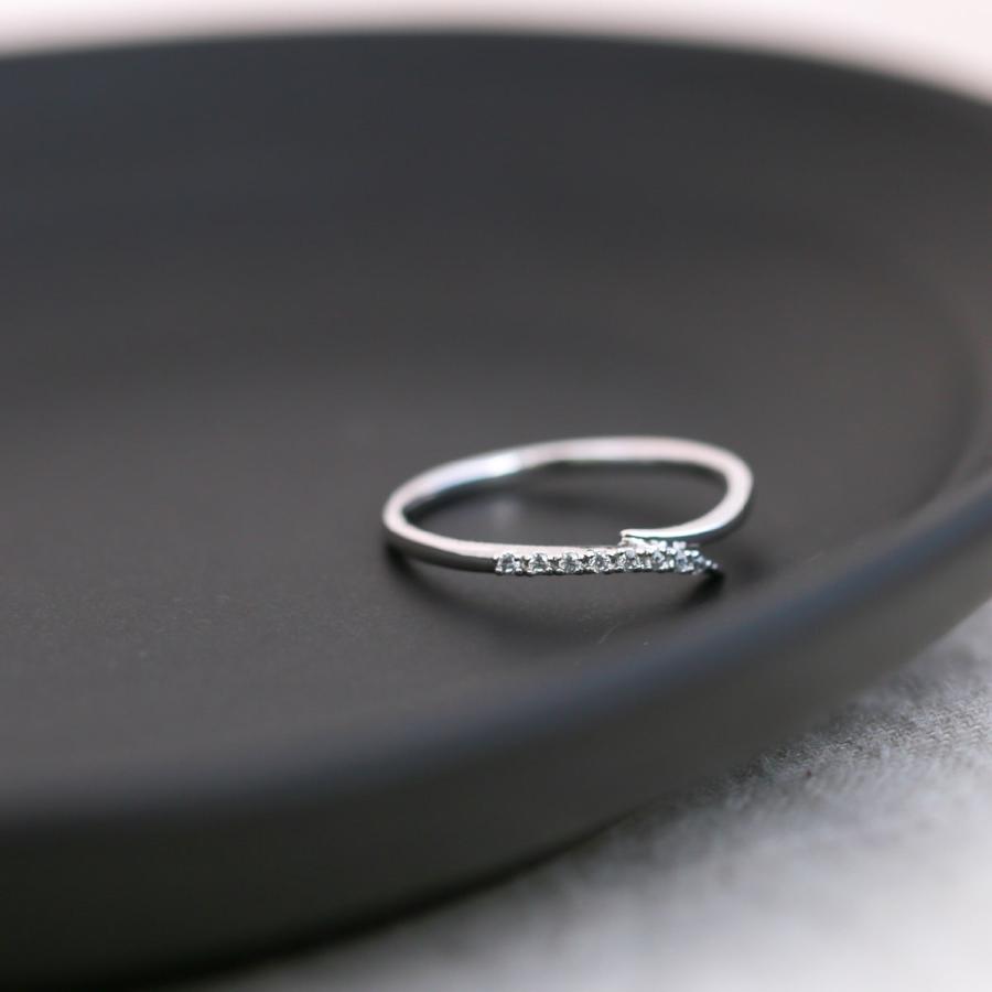 指輪 レディース ダイヤモンド リング k18 イエローゴールド ホワイトゴールド ピンクゴールド ファッション 天然ダイヤモンド 日本製 プレゼント ギフトの画像